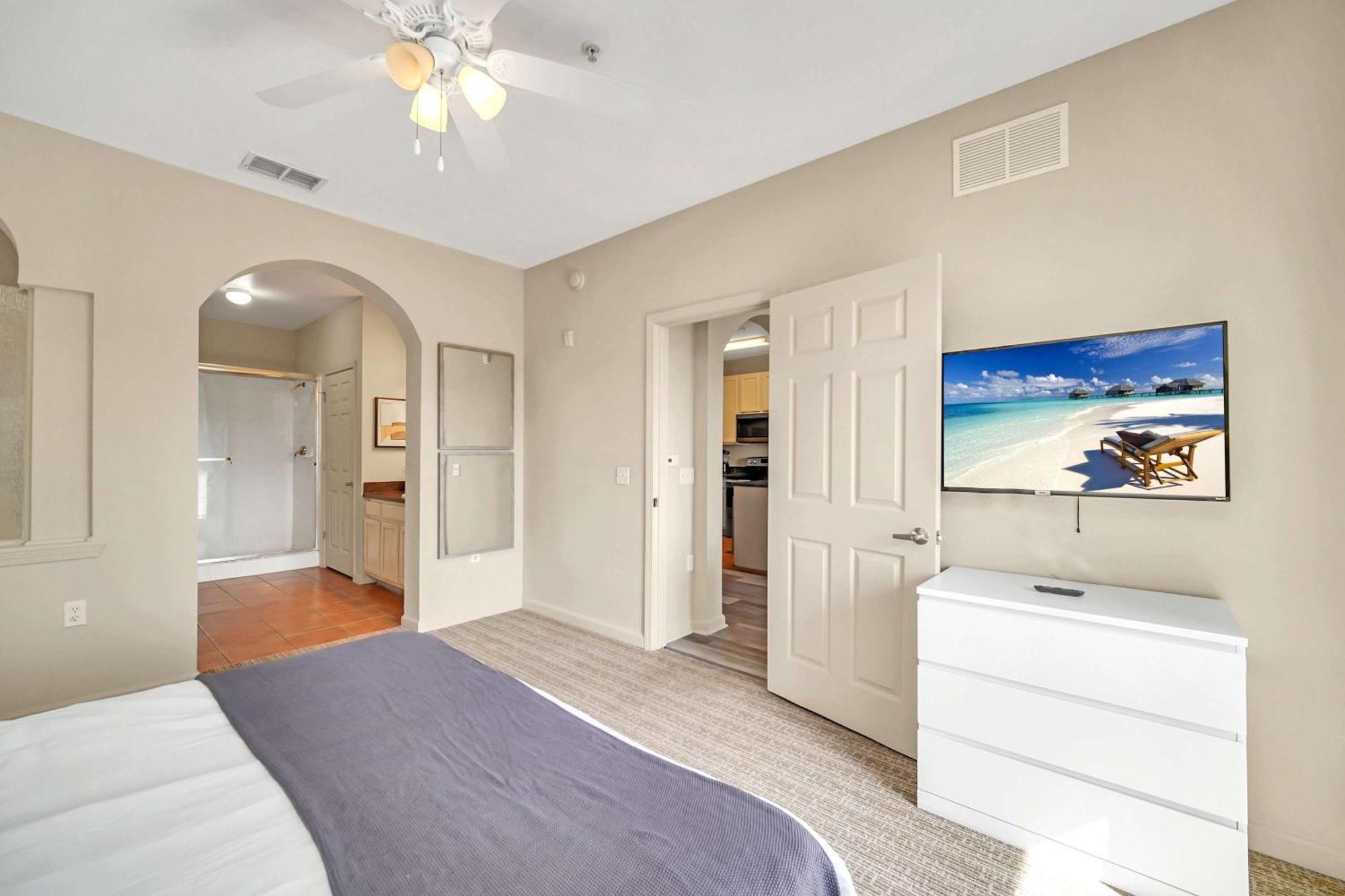Ferienhaus Bright - 2br With Pool & Hot Tub, Near Disney!